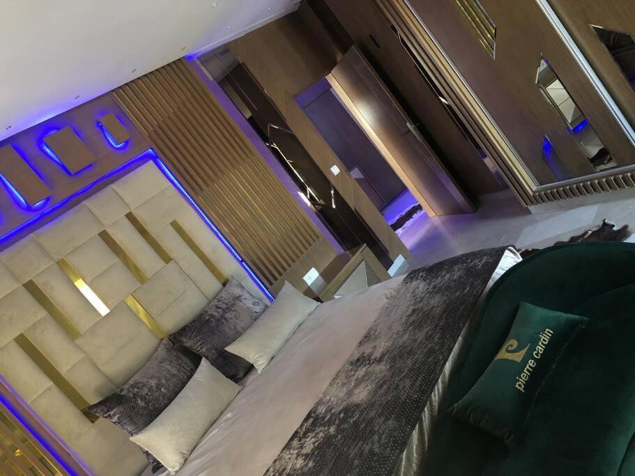 Ap 2Ch City Centre Parking En Face Hilton A Cote Du Plage Tangier Exterior photo